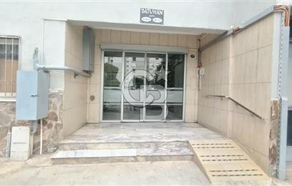 Bayraklı Tepekule'de Satılık 3+1 Site İçi Daire