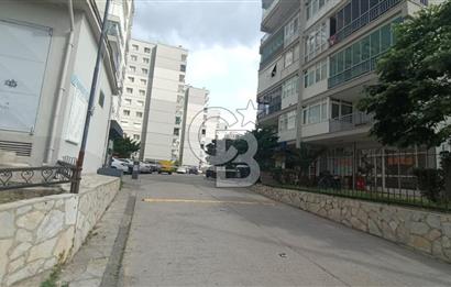 Bayraklı Tepekule'de Satılık 3+1 Site İçi Daire