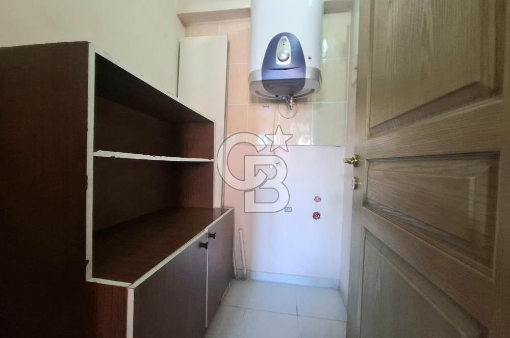 Bozyaka Mahallesi Eski İzmir Caddesi Üzerinde Satılık 3+1 Daire