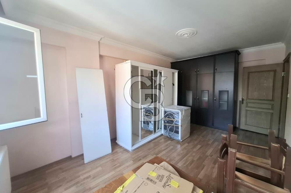 Bozyaka Mahallesi Eski İzmir Caddesi Üzerinde Satılık 3+1 Daire