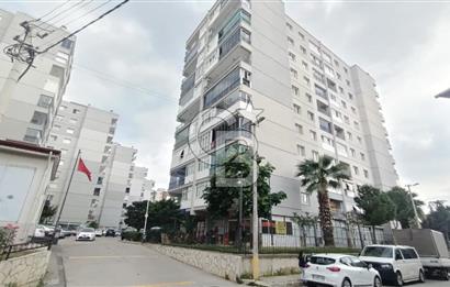 Bayraklı Tepekule'de Satılık 3+1 Site İçi Daire
