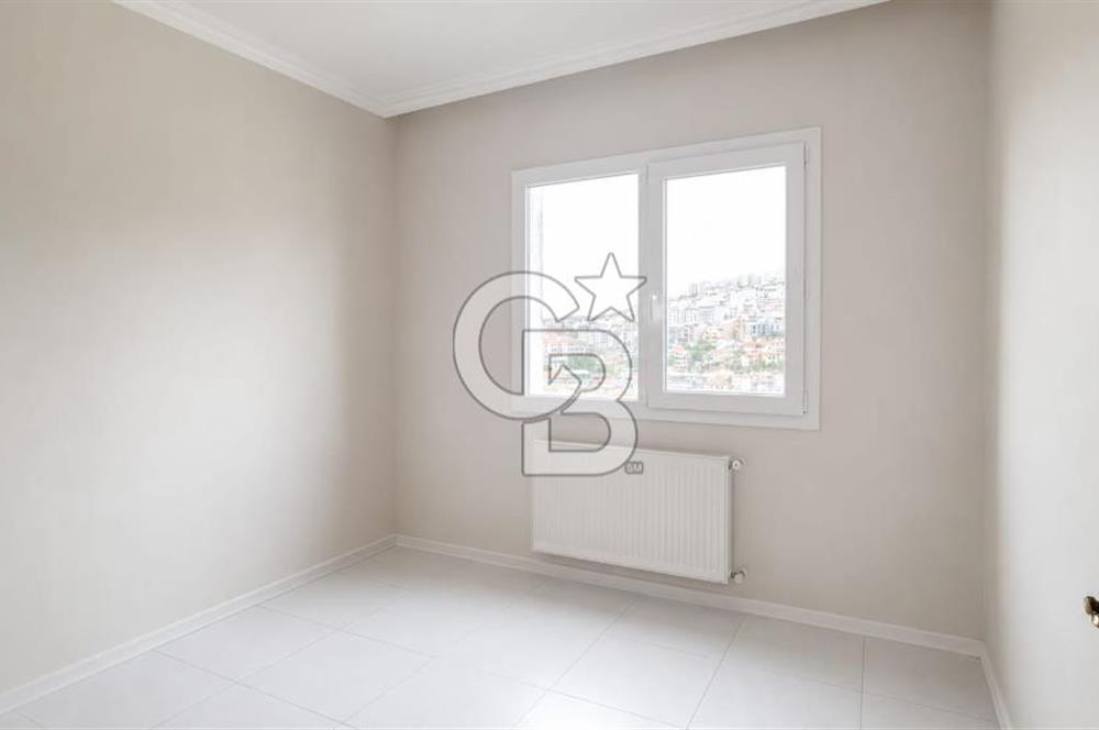 Bayraklı Tepekule'de Satılık 3+1 Site İçi Daire