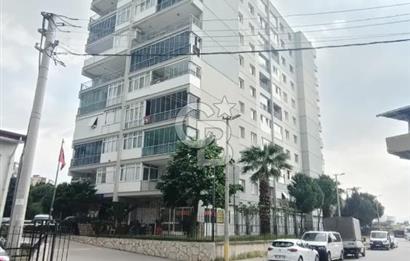 Bayraklı Tepekule'de Satılık 3+1 Site İçi Daire
