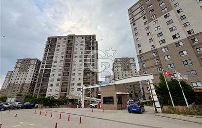 Prestij Hayat Evleri'nde Bakımlı Kiralık 3+1 Köşe Tip Daire