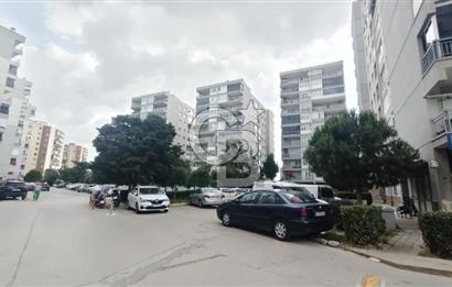 Bayraklı Tepekule'de Satılık 3+1 Site İçi Daire