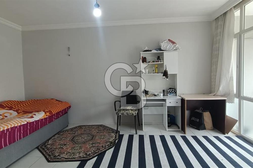 Bayraklı Tepekule'de Satılık 3+1 Site İçi Daire