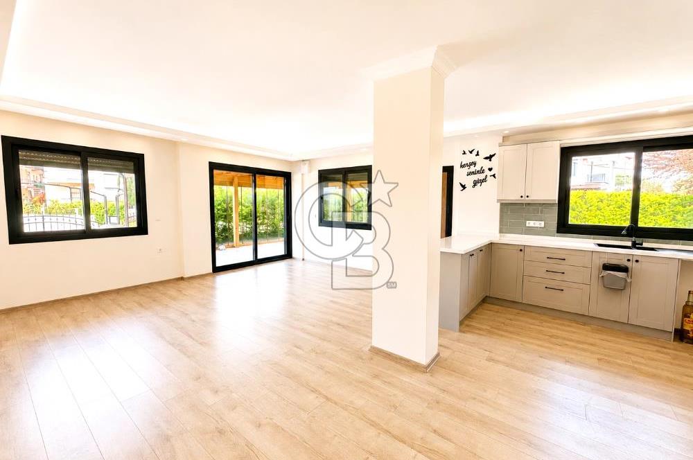 Seferihisar Ürkmez'de Satılık 4+1 182 m2 Villa