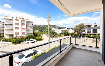 Seferihisar Ürkmez'de Satılık 4+1 182 m2 Villa