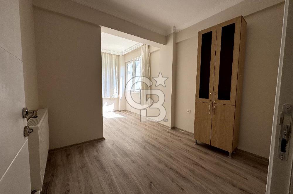 Seferihisar Adliye Karşısı 1+1 Satılık Daire