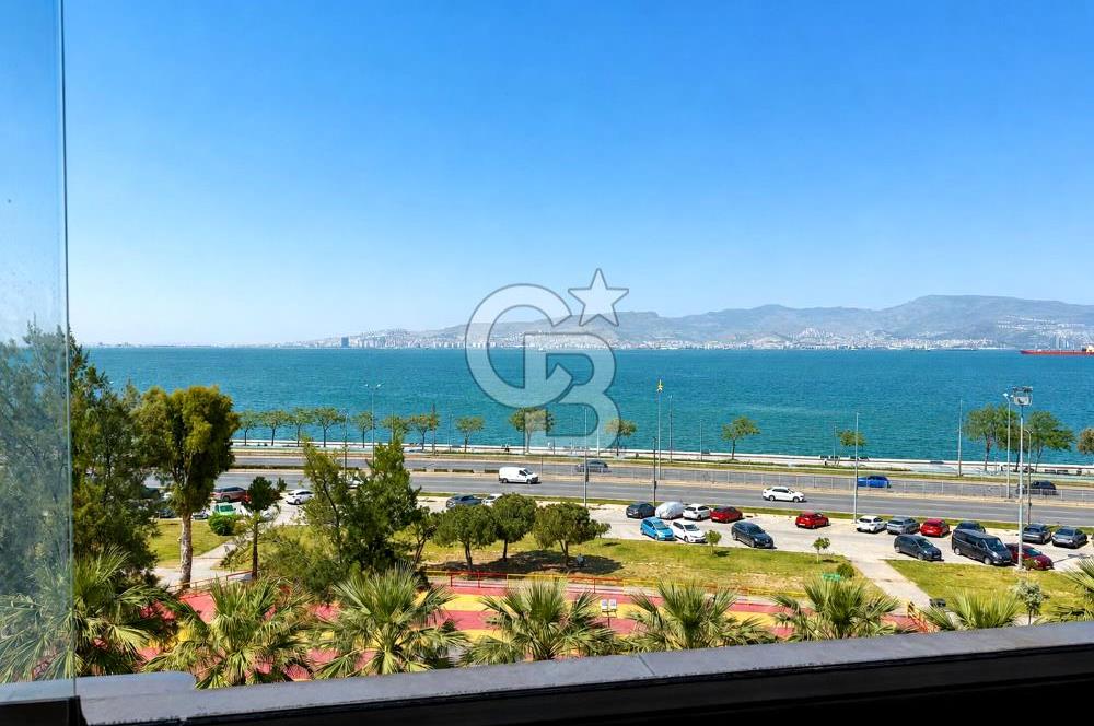 Güzelyalı'da 3+1 Otoparklı Satılık Yalı Dairesi