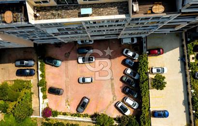 Güzelyalı'da 3+1 Otoparklı Satılık Yalı Dairesi