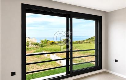 Karaburun Bözköy'de 3+1 Satılık Havuzlu Villa