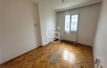 Karşıyaka Belediye Çarşı İzban Yakını Köşe 3+1 Kiralık Daire