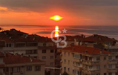 ÇINARCIK'TA DENİZ MANZARALI TERASLI GENİŞ 3+1 DUBLEKS