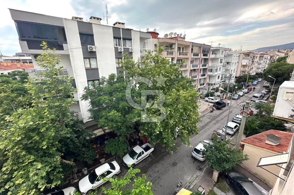 Karşıyaka Belediye Çarşı İzban Yakını Köşe 3+1 Kiralık Daire