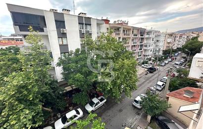Karşıyaka Belediye Çarşı İzban Yakını Köşe 3+1 Kiralık Daire