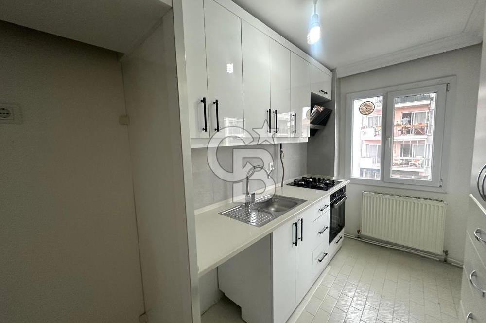 Karşıyaka Belediye Çarşı İzban Yakını Köşe 3+1 Kiralık Daire