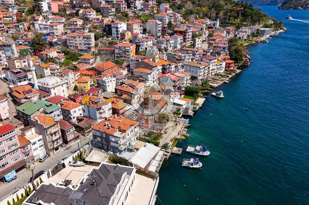 Sarıyer'de Full Deniz Manzaralı 2 Adet Satılık Yol Yalısı