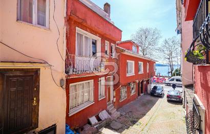 Sarıyer'de Full Deniz Manzaralı 2 Adet Satılık Yol Yalısı
