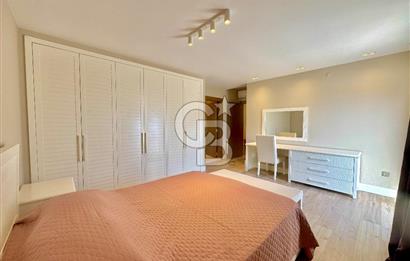Alaçatı Göbenede 7+1 Müstakil Havuzlu Lüks Kiralık Villa