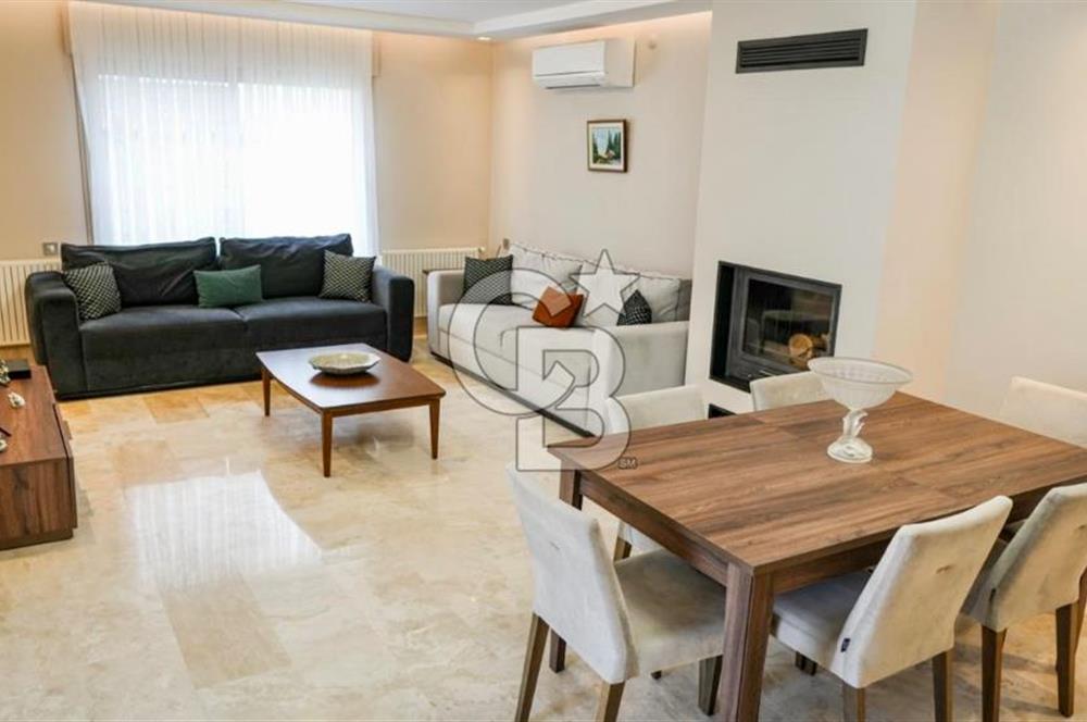 Alaçatı Göbenede 7+1 Müstakil Havuzlu Lüks Kiralık Villa