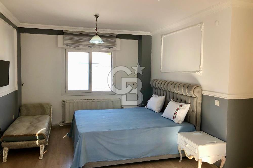  Alaçatı Hacımemişte Tek Müstakil Havuzlu 3+1 Kiralık Taş Villa