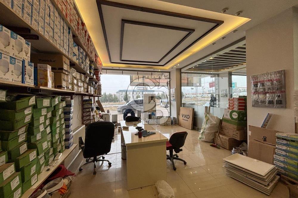 COLDWELL BANKER SAFİR'den YAKINCA da 330 m² KİRALIK İŞYERİ