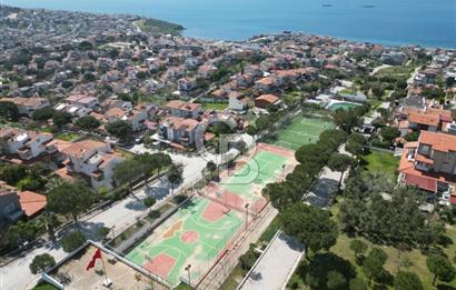 Seferihisar Akarca'da Panoramik Deniz Manzaralı 3+1 Villa