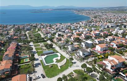 Seferihisar Akarca'da Panoramik Deniz Manzaralı 3+1 Villa