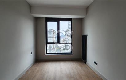 EVORA İZMİR'DE DENİZ MANZARALI SATILIK DAİRE