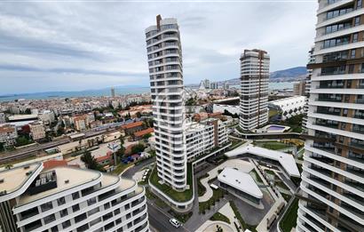 EVORA İZMİR'DE DENİZ MANZARALI SATILIK DAİRE