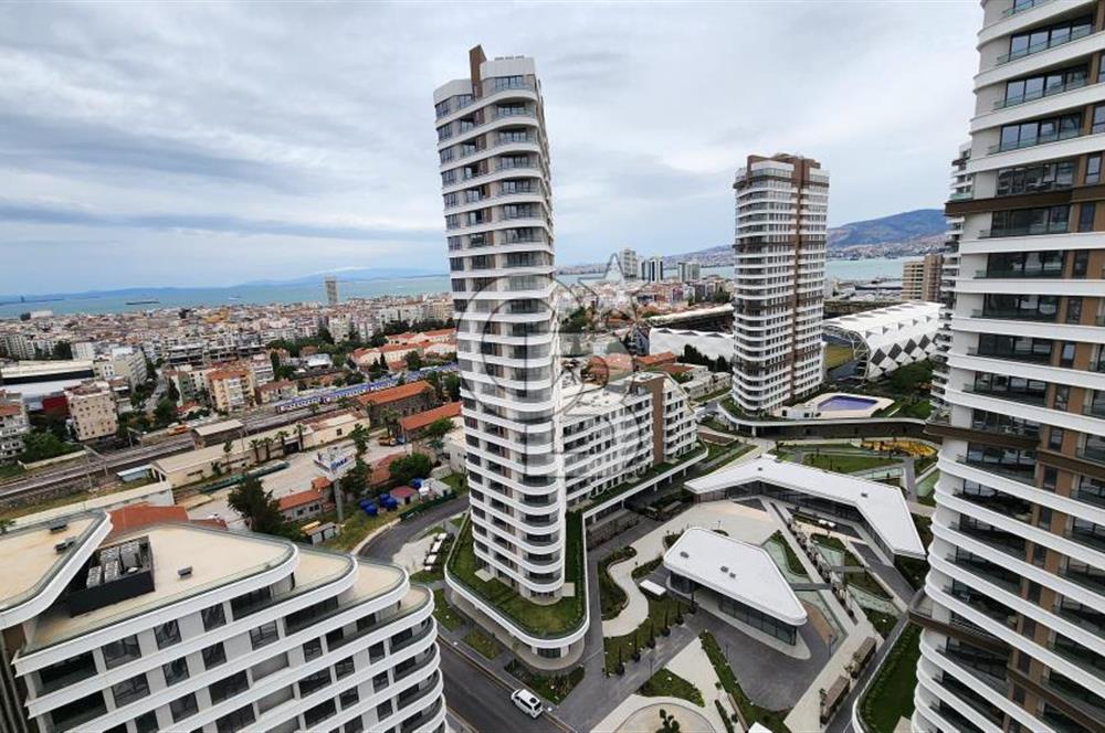 EVORA İZMİR'DE DENİZ MANZARALI SATILIK DAİRE