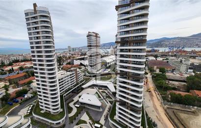 EVORA İZMİR'DE DENİZ MANZARALI SATILIK DAİRE