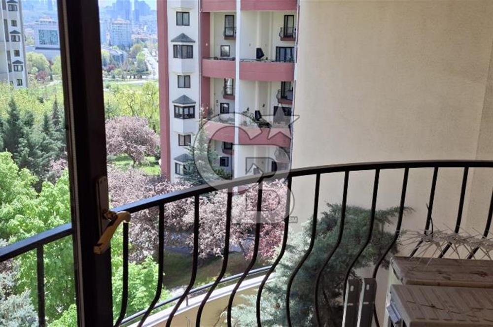 Çankaya Koru Mahallesinde Kiralık Geniş Dubleks Daire