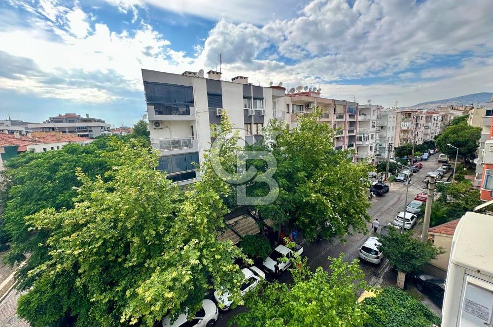 Karşıyaka Belediye Çarşı İzban Yakını Köşe 3+1 Kiralık Daire