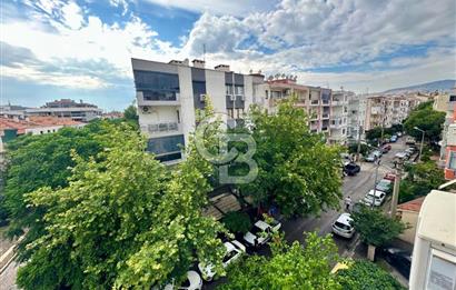 Karşıyaka Belediye Çarşı İzban Yakını Köşe 3+1 Kiralık Daire