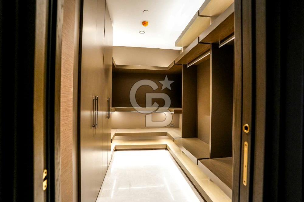 YEDİ MAVİ'DE  DENİZ MANZARALI KİRALIK EŞYALI LÜKS 5+1 DAİRE 