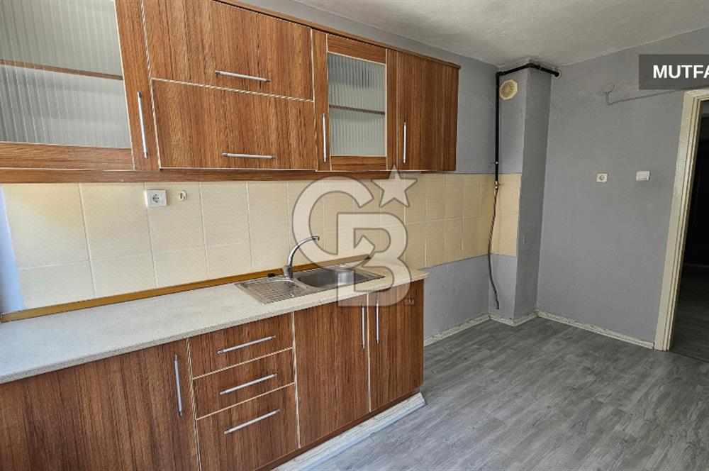 Konak Hatay Üçyol Metro Yakını 3+1 Kapalı Mutfak Kiralık Daire