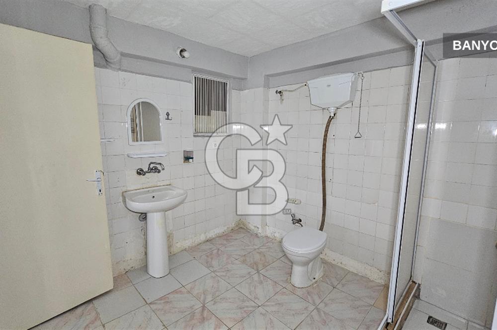 Konak Hatay Üçyol Metro Yakını 3+1 Kapalı Mutfak Kiralık Daire