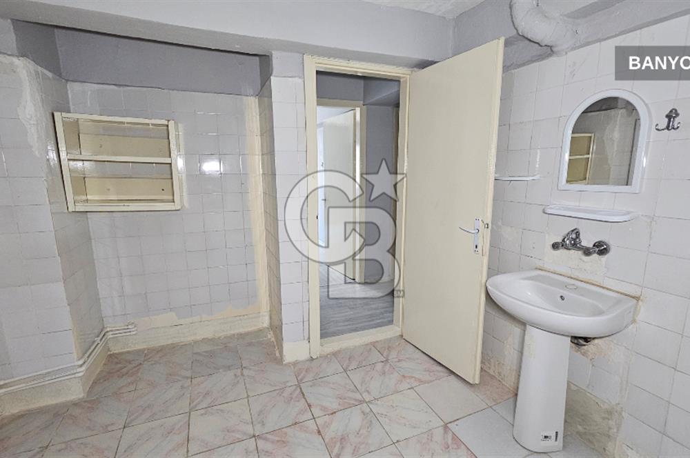 Konak Hatay Üçyol Metro Yakını 3+1 Kapalı Mutfak Kiralık Daire