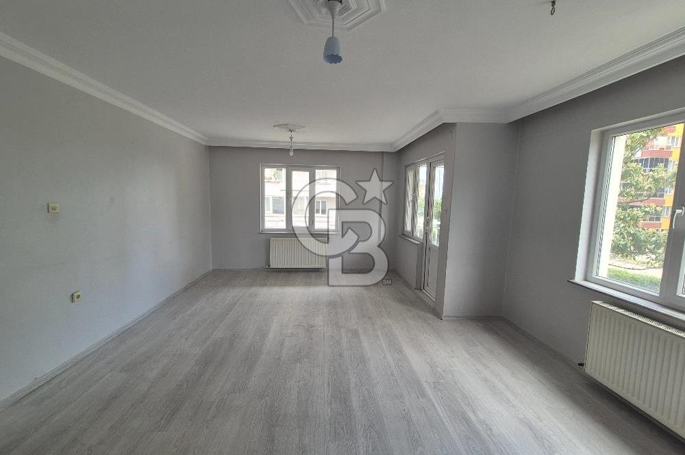 Beşevler  Bilginler Caddesi üzerinde Kiralık 3+1