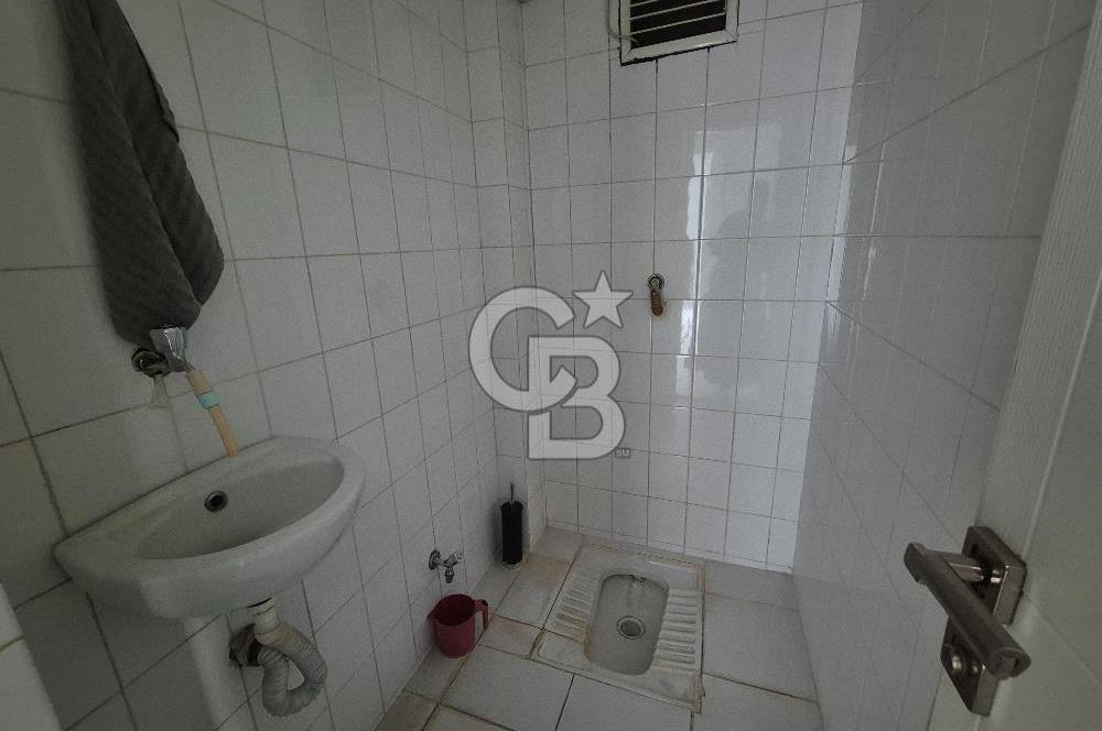 Beşevler  Bilginler Caddesi üzerinde Kiralık 3+1