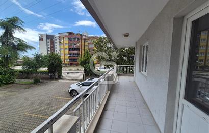 Beşevler  Bilginler Caddesi üzerinde Kiralık 3+1