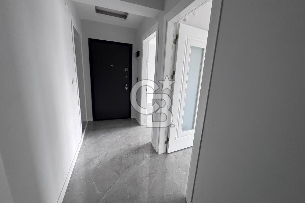 MURADİYE'DE CADDE ÜZERİ FERAH 2+1 SATILIK DAİRE