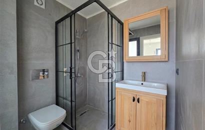 BODRUM YENİKÖY'DE MARİNA MANZARALI TİCARİ KULLANIMA UYGUN 2+1