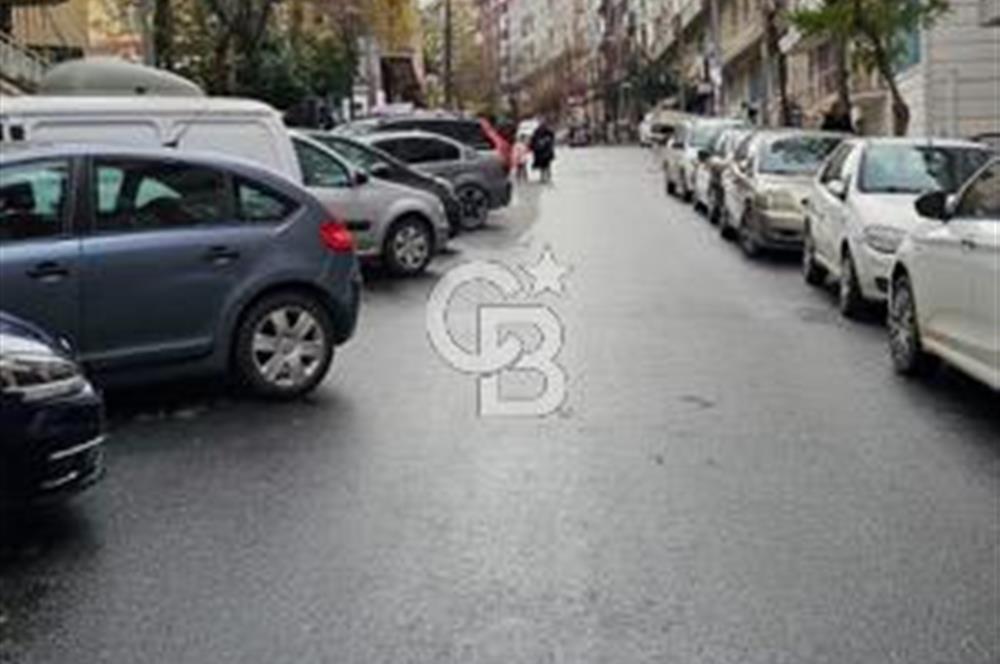mecidiyeköy gülbaharda geniş 2+1 balkonlu satılık daire 