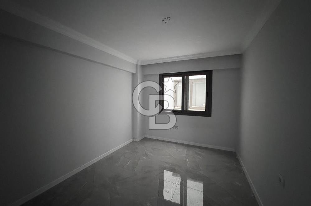 MURADİYE'DE CADDE ÜZERİ FERAH 2+1 SATILIK DAİRE