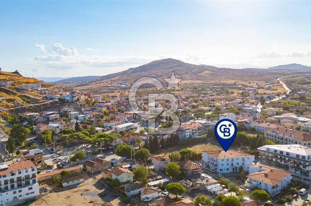 Foça Hacıveli Mah. Satılık Merkezi Konum 2+1 Daire