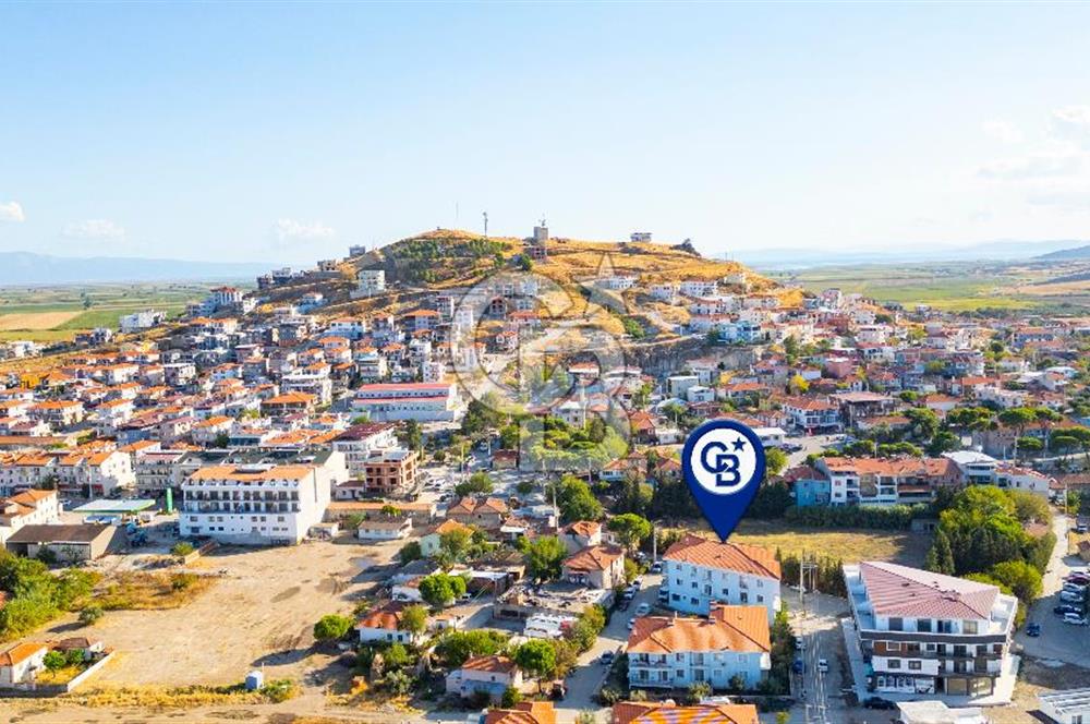 Foça Hacıveli Mah. Satılık Merkezi Konum 2+1 Daire