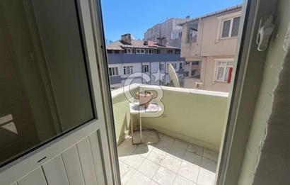 mecidiyeköy gülbaharda geniş 2+1 balkonlu satılık daire 